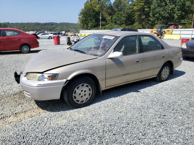 1999 TOYOTA CAMRY LE, 