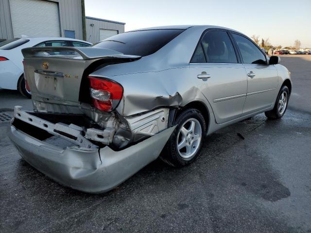 4T1BE32K84U847966 - 2004 TOYOTA CAMRY LE SILVER photo 3
