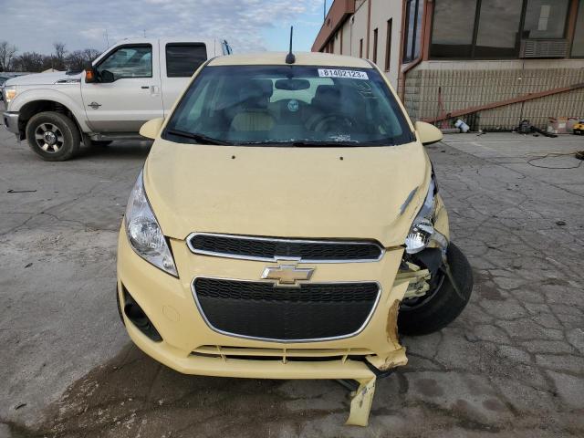 KL8CD6S92EC585971 - 2014 CHEVROLET SPARK 1LT YELLOW photo 5