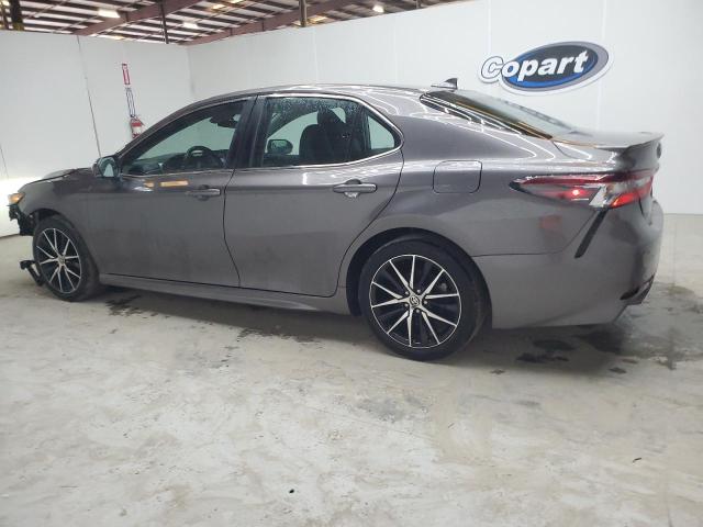 4T1G11AK2RU882579 - 2024 TOYOTA CAMRY SE NIGHT SHADE GRAY photo 2