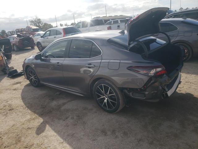 4T1G11AK7PU766629 - 2023 TOYOTA CAMRY SE NIGHT SHADE GRAY photo 2