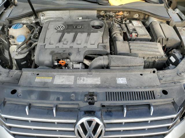 1VWBN7A30EC005200 - 2014 VOLKSWAGEN PASSAT SE SILVER photo 11