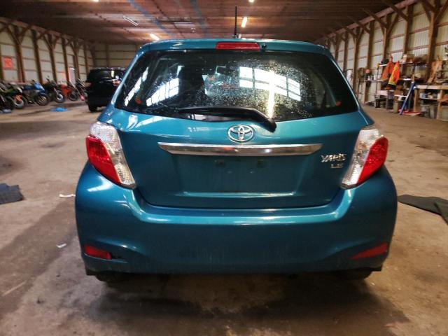 VNKKTUD34EA004881 - 2014 TOYOTA YARIS TURQUOISE photo 6