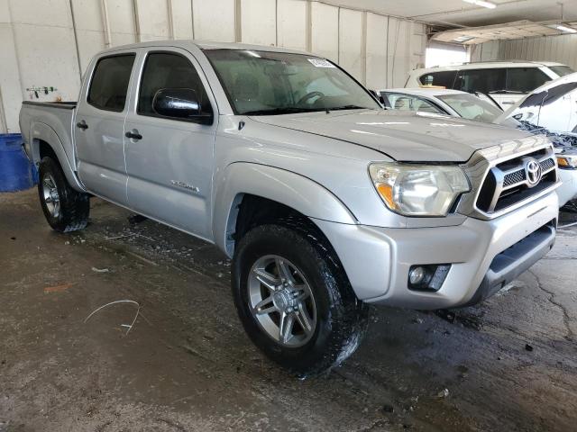 5TFJU4GN0CX027227 - 2012 TOYOTA TACOMA DOUBLE CAB PRERUNNER SILVER photo 4