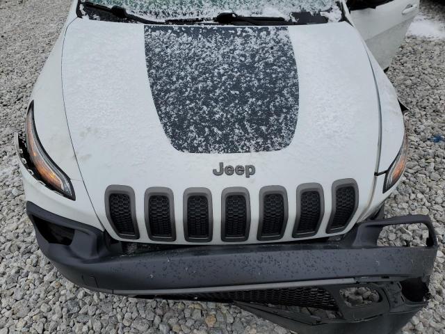 1C4PJMBS5GW201692 - 2016 JEEP CHEROKEE TRAILHAWK WHITE photo 12