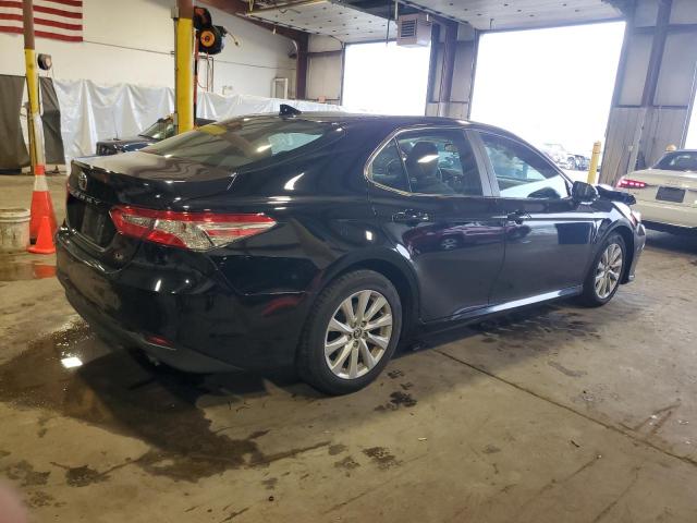 4T1C11AK9LU983043 - 2020 TOYOTA CAMRY LE 黑色 照片 3