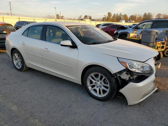 1G11D5SR8DF157904 - 2013 CHEVROLET MALIBU 1LT WHITE photo 4