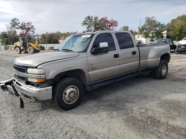 1GCJK33151F172379 - 2001 CHEVROLET SILVERADO K3500 BEIGE photo 1