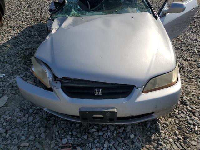 1HGCG3251YA007565 - 2000 HONDA ACCORD EX 银色 照片 11