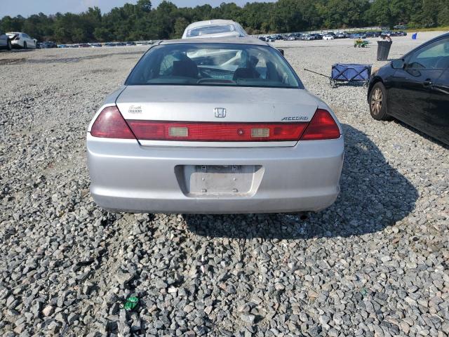 1HGCG3251YA007565 - 2000 HONDA ACCORD EX 银色 照片 6