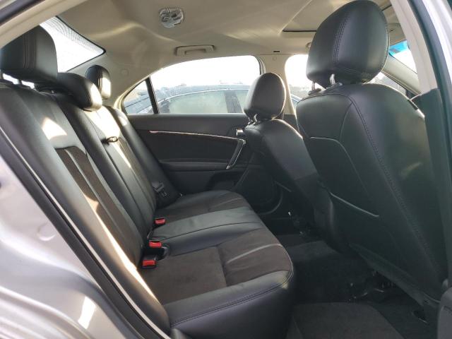 3LNHL2JC6CR830674 - 2012 LINCOLN MKZ SILVER photo 10