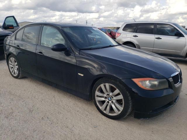 WBAVA37548NL17748 - 2008 BMW 328 I BLACK photo 4