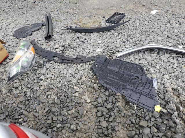 4T1BK1FK3CU502530 - 2012 TOYOTA CAMRY SE Серебристый фото 12