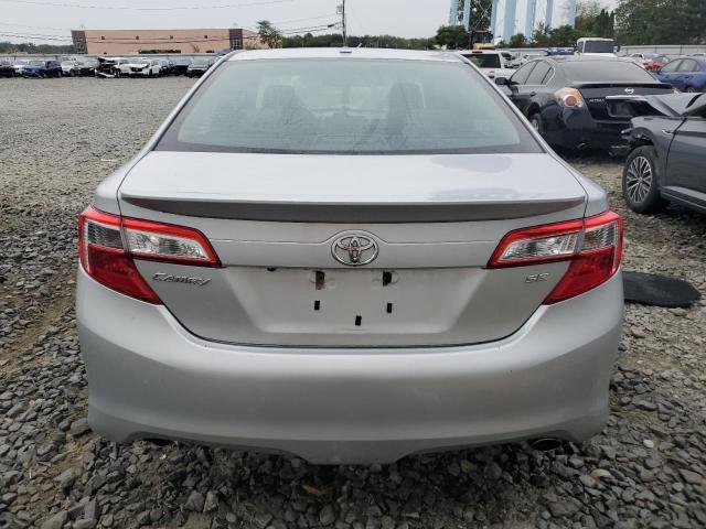 4T1BK1FK3CU502530 - 2012 TOYOTA CAMRY SE Серебристый фото 6