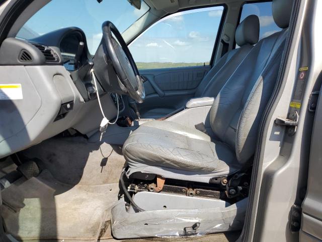 4JGAB57E85A560262 - 2005 MERCEDES-BENZ ML 350 银色 照片 7