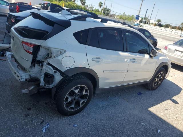 JF2GTACC5KH351669 - 2019 SUBARU CROSSTREK PREMIUM WHITE photo 3