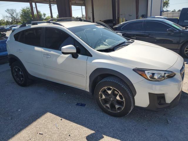 JF2GTACC5KH351669 - 2019 SUBARU CROSSTREK PREMIUM WHITE photo 4