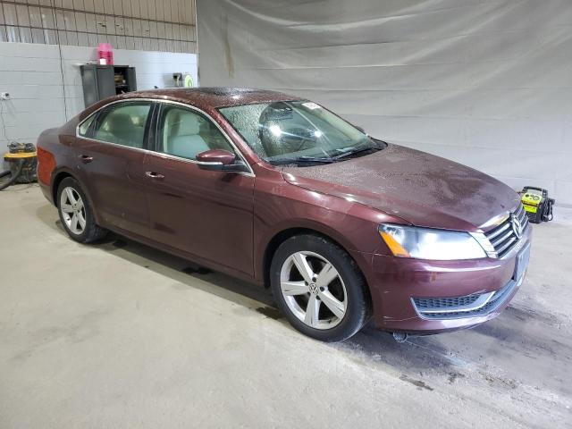 1VWBP7A36DC146202 - 2013 VOLKSWAGEN PASSAT SE Bordeaux Foto 4