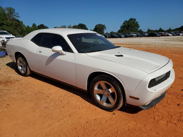 2B3CJ5DT6AH191174 - 2010 DODGE CHALLENGER R/T WHITE photo 4