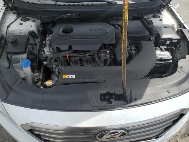 5NPE24AF3HH507080 - 2017 HYUNDAI SONATA SE WHITE photo 11