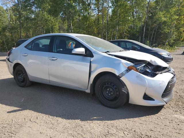 2T1BURHE3JC086140 - 2018 TOYOTA COROLLA L Сірий фото 4