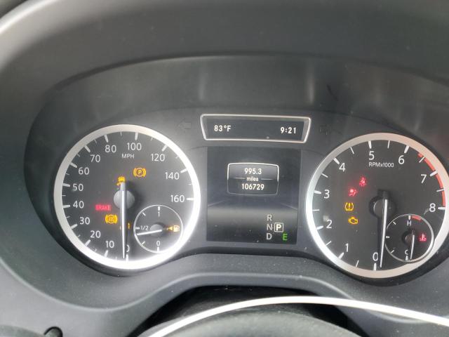 SJKCH5CP7HA016615 - 2017 INFINITI QX30 BASE Blanc photo 9