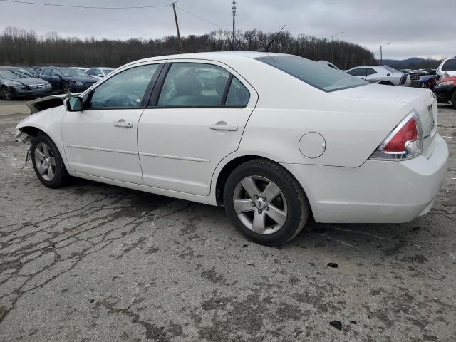 3FAHP07Z29R182113 - 2009 FORD FUSION SE WHITE photo 2