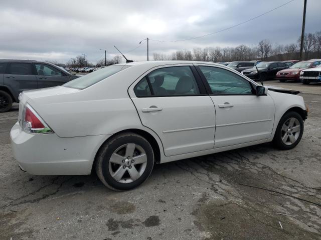 3FAHP07Z29R182113 - 2009 FORD FUSION SE WHITE photo 3