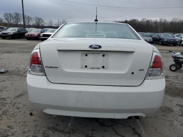 3FAHP07Z29R182113 - 2009 FORD FUSION SE WHITE photo 6