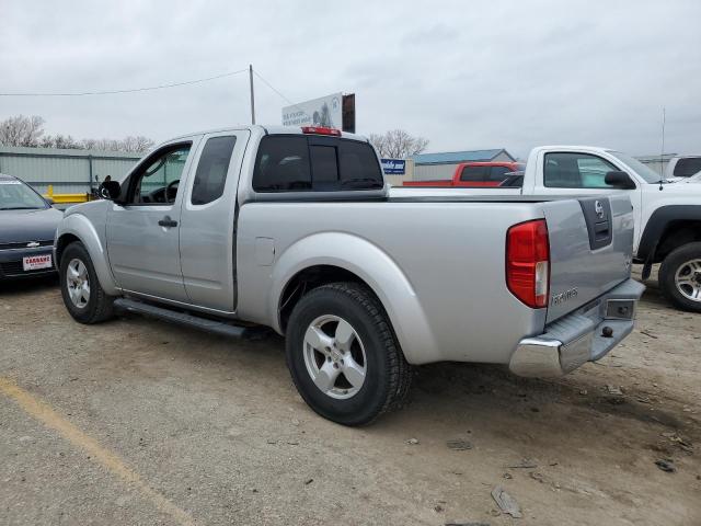 1N6BD06TX7C401592 - 2007 NISSAN FRONTIER KING CAB XE SILVER photo 2