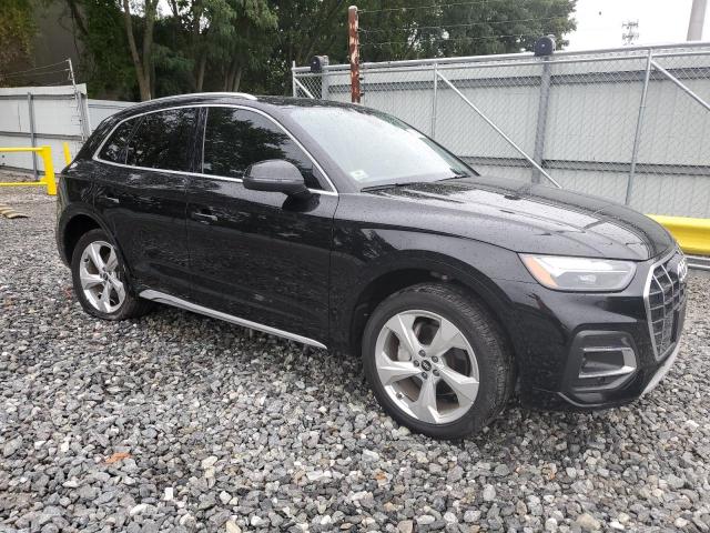 WA1BAAFYXM2135872 - 2021 AUDI Q5 PREMIUM PLUS BLACK photo 4