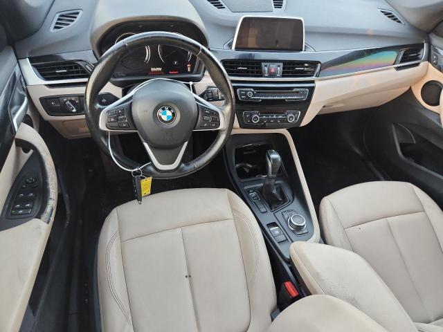 WBXHU7C39J3H43929 - 2018 BMW X1 SDRIVE28I SILVER photo 8