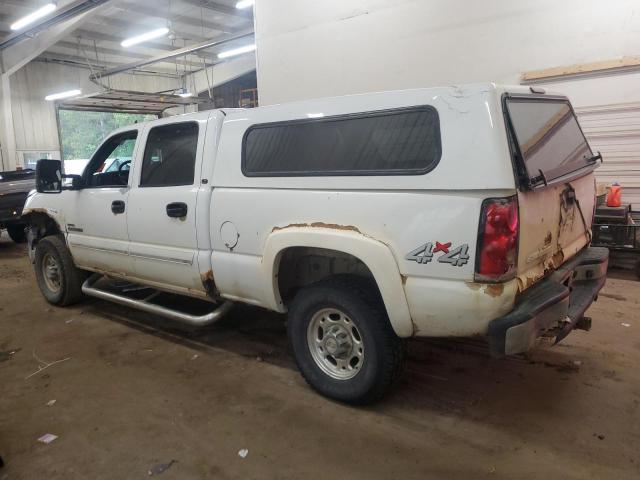 1GCHK23286F122911 - 2006 CHEVROLET SILVERADO K2500 HEAVY DUTY WHITE photo 2