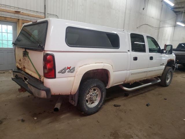 1GCHK23286F122911 - 2006 CHEVROLET SILVERADO K2500 HEAVY DUTY WHITE photo 3