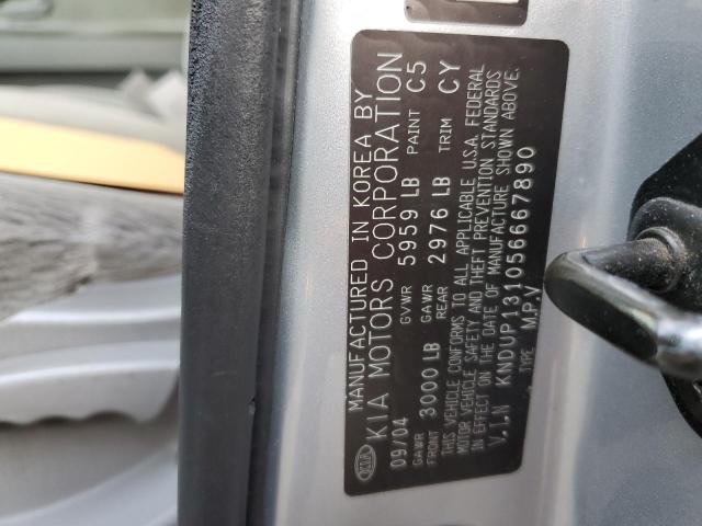 KNDUP131056667890 - 2005 KIA SEDONA EX SILVER photo 12