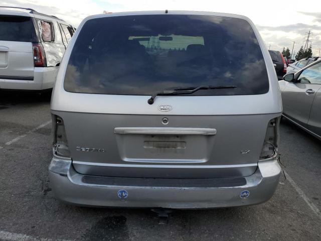 KNDUP131056667890 - 2005 KIA SEDONA EX SILVER photo 6