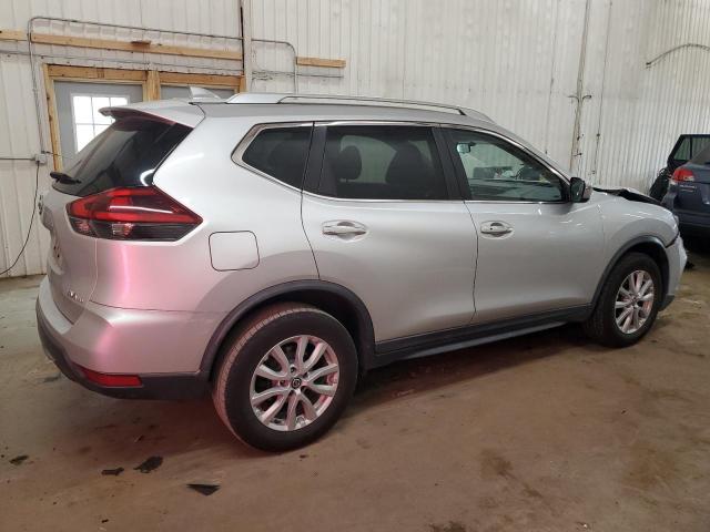 KNMAT2MV2JP530122 - 2018 NISSAN ROGUE S ვერცხლისფერი ფოტო 3