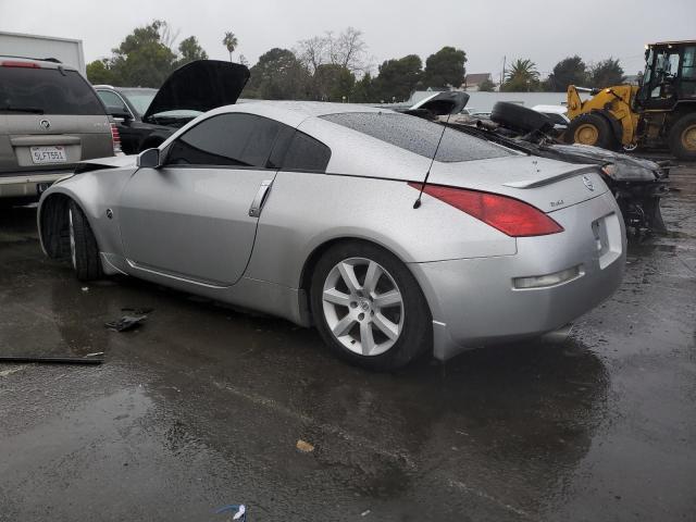 JN1AZ34E04T064824 - 2004 NISSAN 350Z COUPE SILVER photo 2