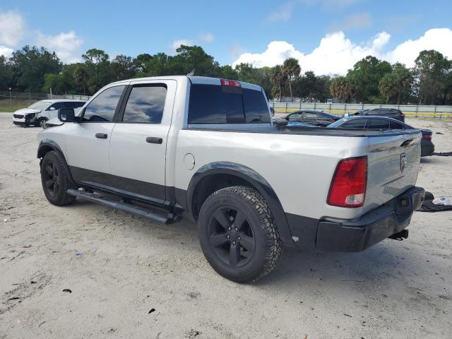 1C6RR6LT5FS675756 - 2015 RAM 1500 SLT SILVER photo 2