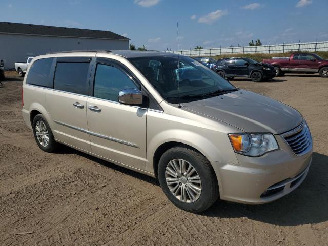 2C4RC1CG6FR610352 - 2015 CHRYSLER TOWN & COU TOURING L TAN photo 4