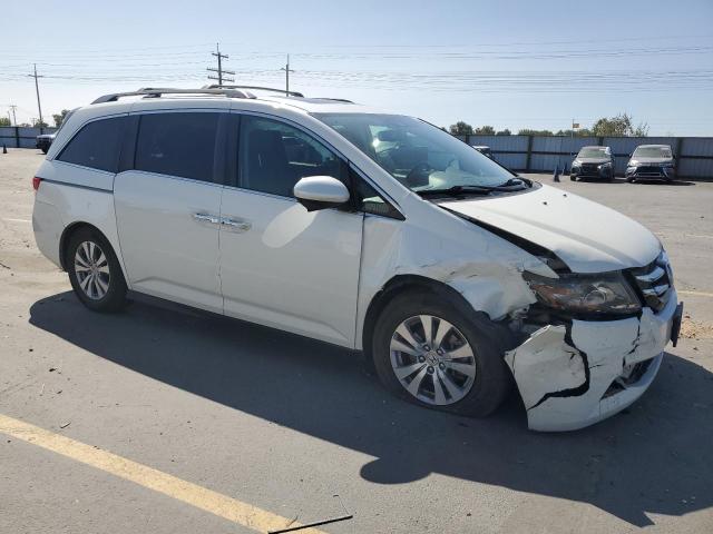 5FNRL5H61GB055962 - 2016 HONDA ODYSSEY EXL WHITE photo 4