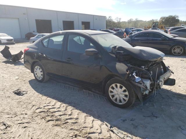 3N1CN7APXHL823667 - 2017 NISSAN VERSA S BLACK photo 4