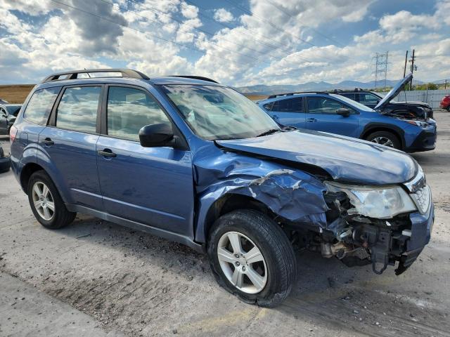 JF2SHABC1DH415805 - 2013 SUBARU FORESTER 2.5X 蓝色 照片 4