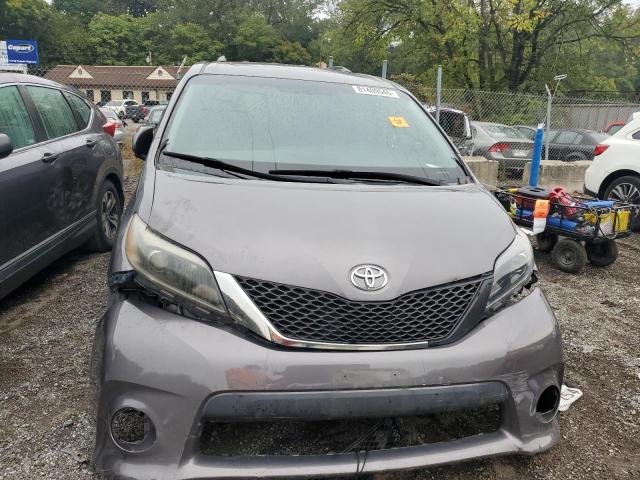 5TDXK3DC8FS545464 - 2015 TOYOTA SIENNA SPORT 灰色 照片 5