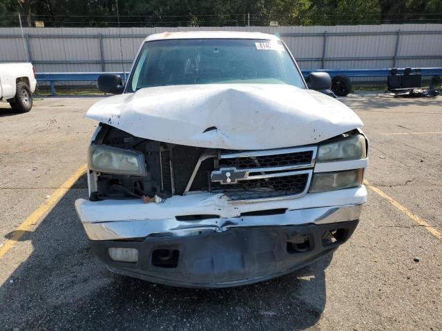 2GCEC13T761161337 - 2006 CHEVROLET SILVERADO C1500 Beyaz fotoğraf 5