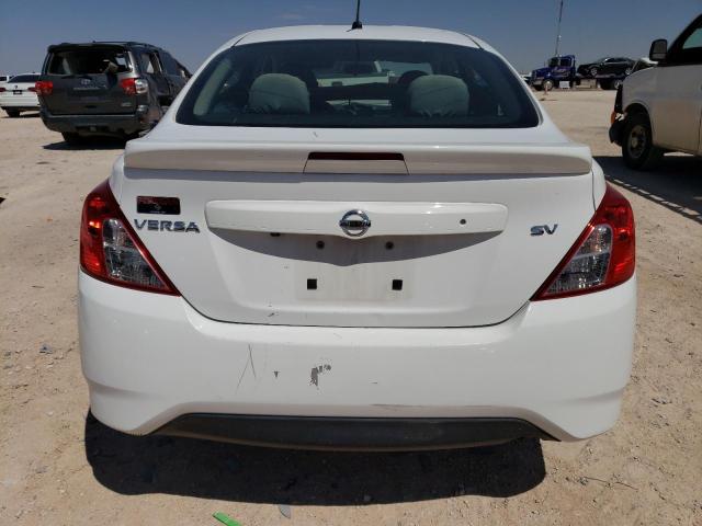 3N1CN7AP2KL812153 - 2019 NISSAN VERSA S WHITE photo 6