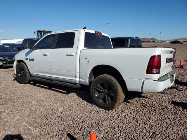 1C6RR7MT8JS149098 - 2018 RAM 1500 SPORT WHITE photo 2