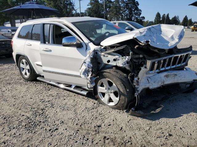 1J4RR4GG2BC587921 - 2011 JEEP GRAND CHER LAREDO WHITE photo 4