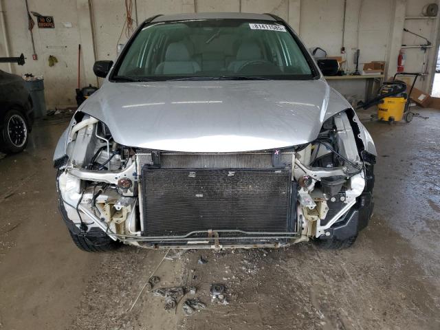 5J6RE3H33AL036073 - 2010 HONDA CR-V LX ვერცხლისფერი ფოტო 5