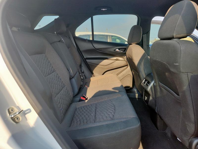 3GNAXKEX9JS505604 - 2018 CHEVROLET EQUINOX LT 白色 照片 11